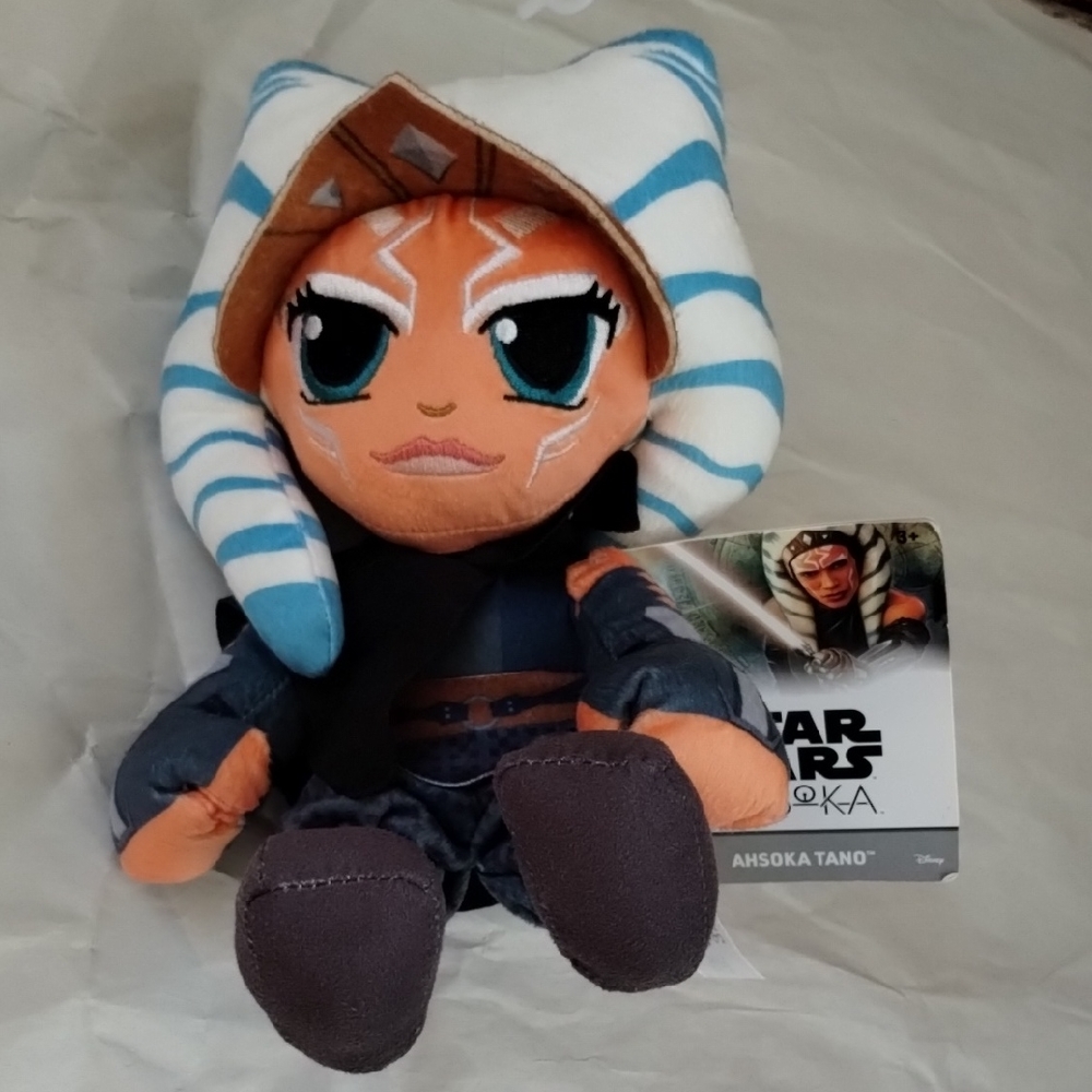 Star Wars Ahsoka Tano Plush Toy ages 3+ Disney nwt